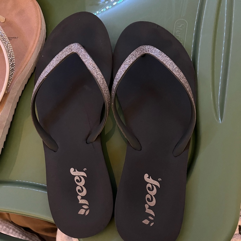 Flip flops
